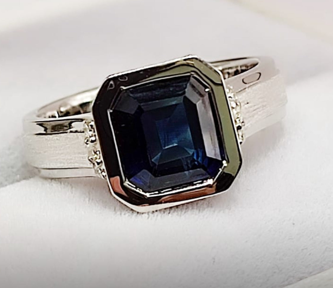Amorette sapphire and diamond jewellery set in silver by AurumVitaSG